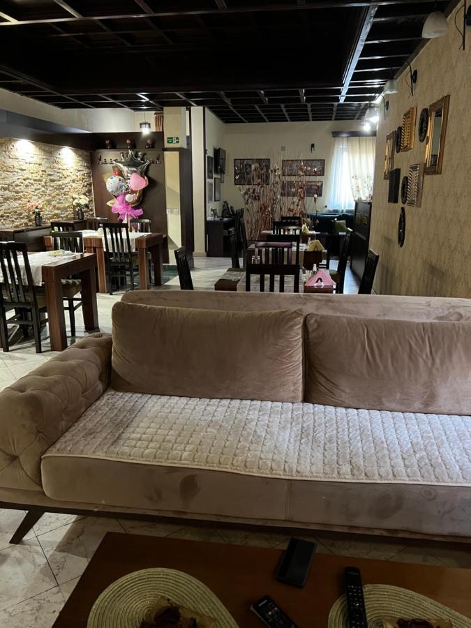 Garni Hotel City Kruševac Extérieur photo
