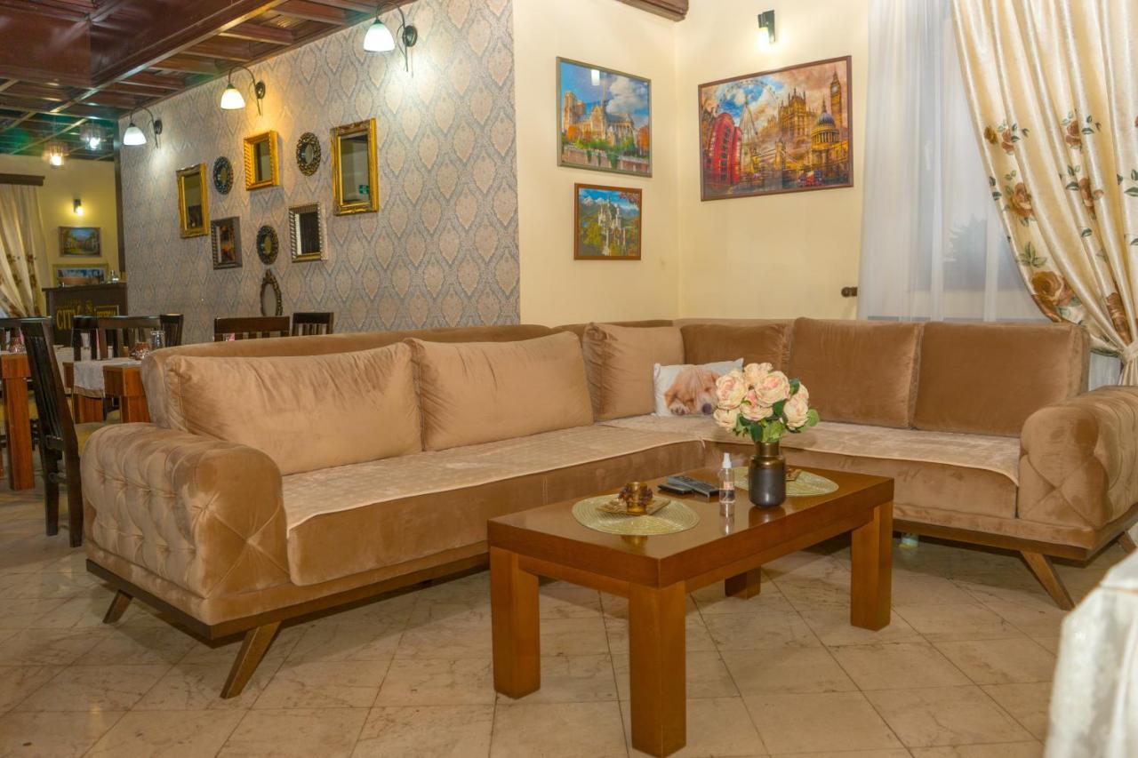 Garni Hotel City Kruševac Extérieur photo