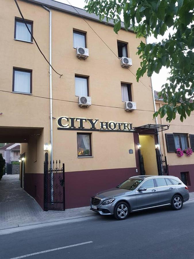 Garni Hotel City Kruševac Extérieur photo