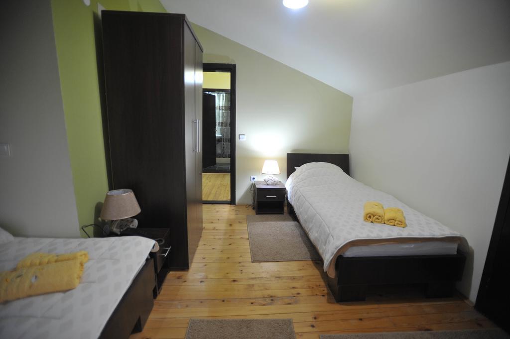 Garni Hotel City Kruševac Extérieur photo