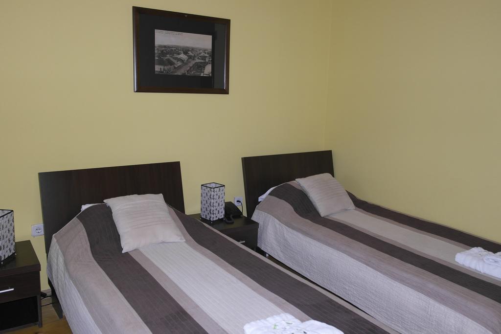 Garni Hotel City Kruševac Extérieur photo